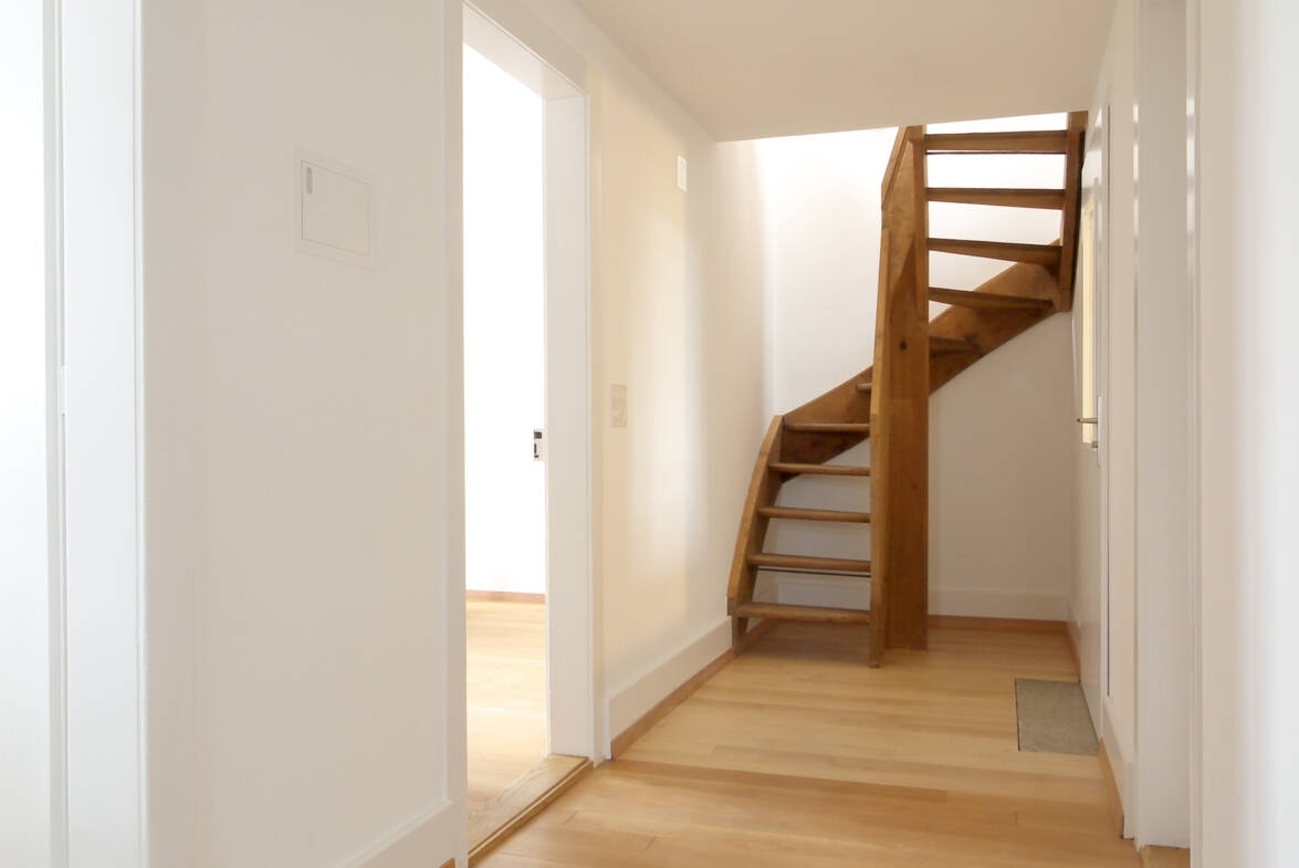 1. Dachgeschoss, umgenutzte Estrichtreppe mit Handlauferweiterung