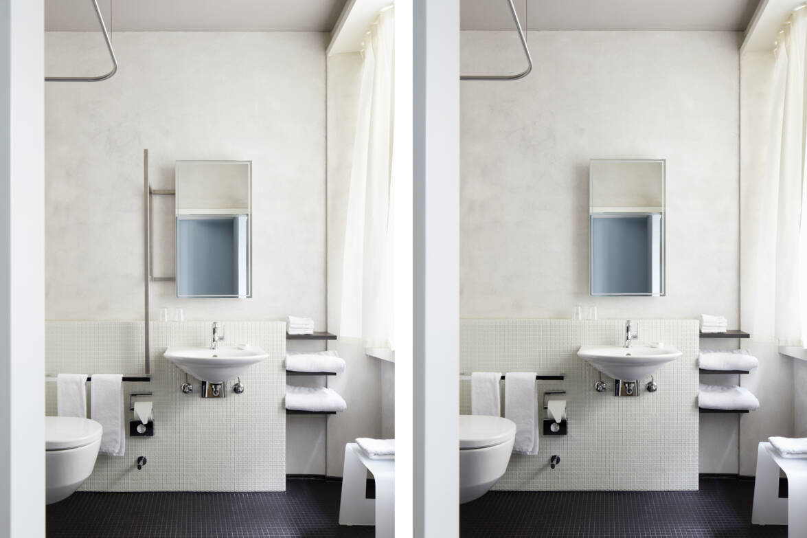 Hindernisfreie Nasszelle zu Hotelzimmer, mit und ohne spezialangefertigtem Haltegriff zu Spiegelschrank