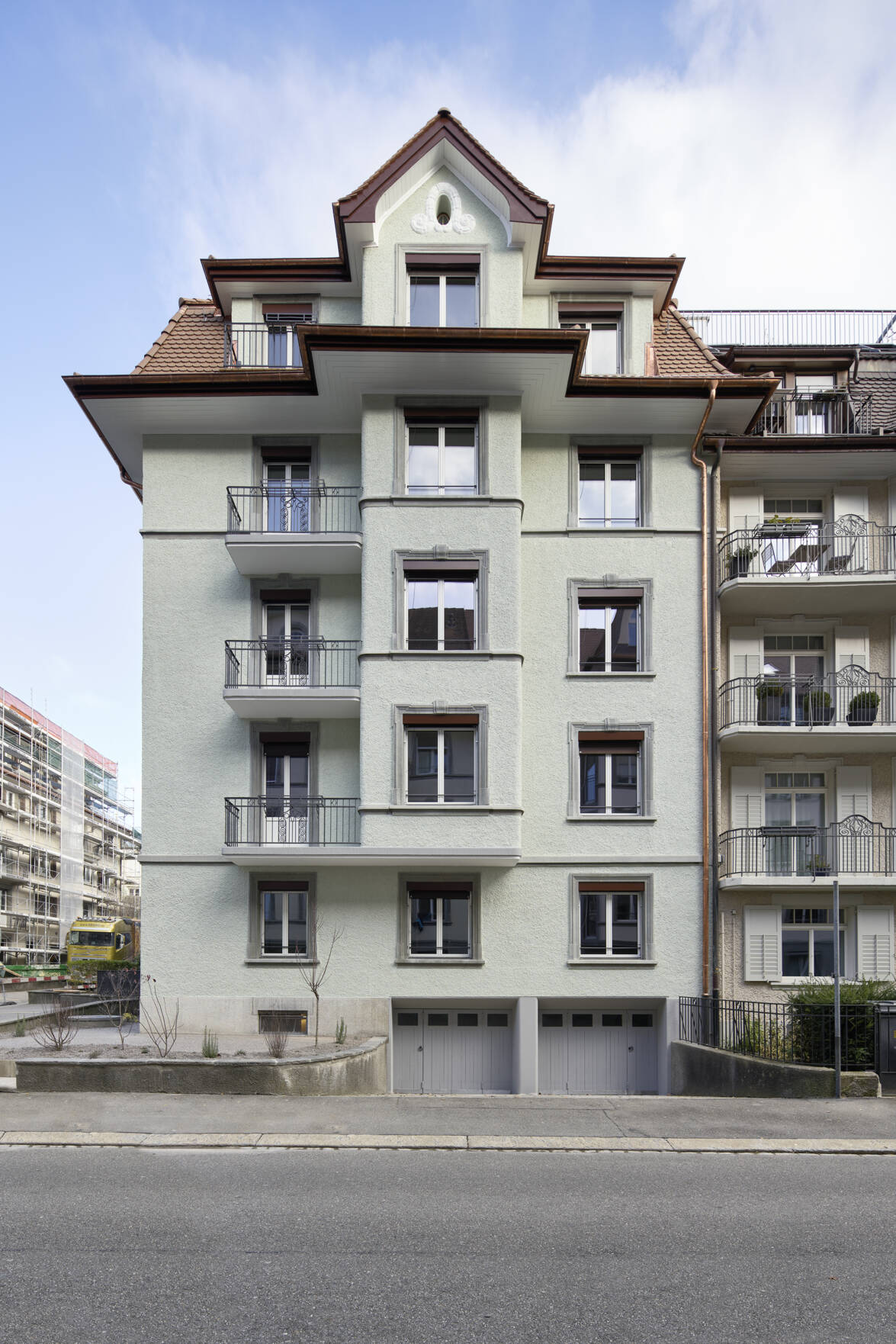 Strassenansicht Erkerfassade