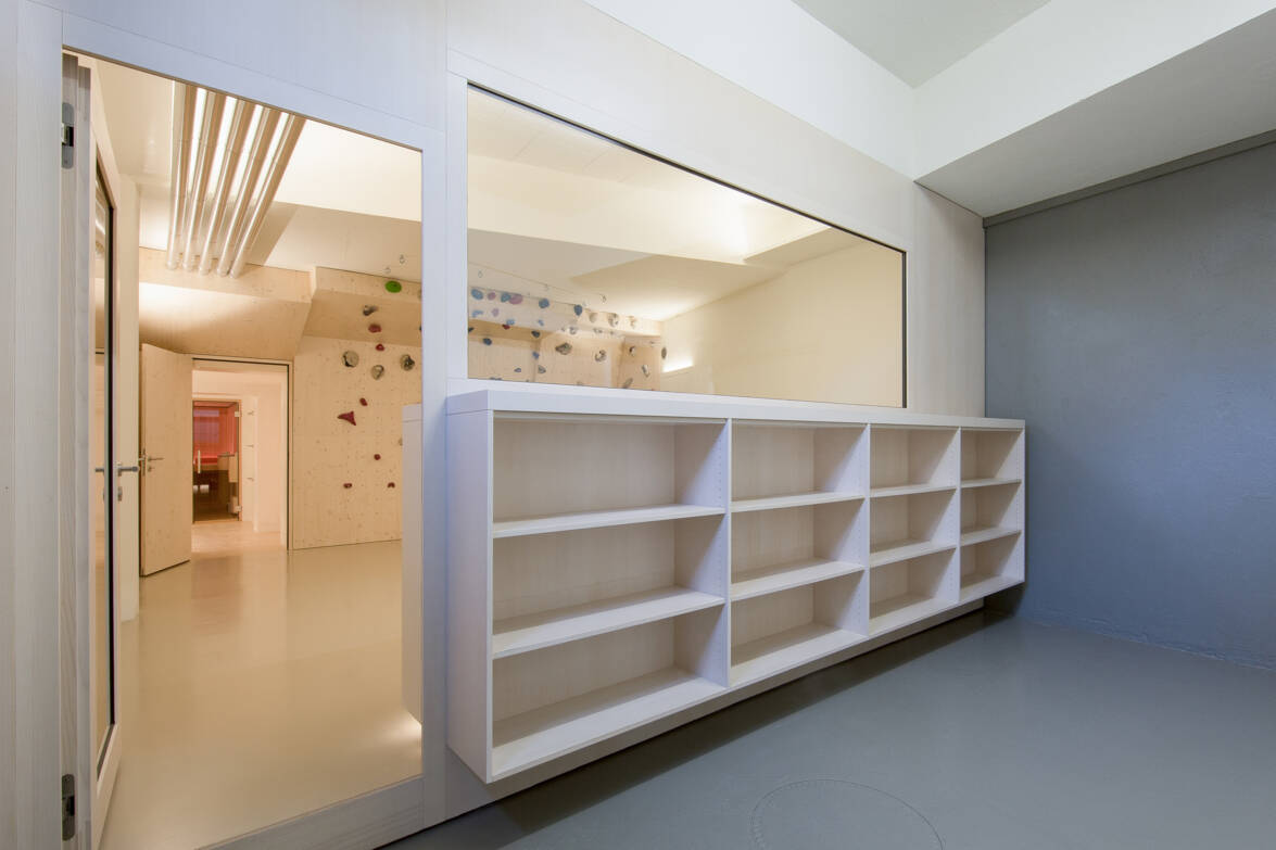 Trennwand zwischen Garage und Fitnessraum